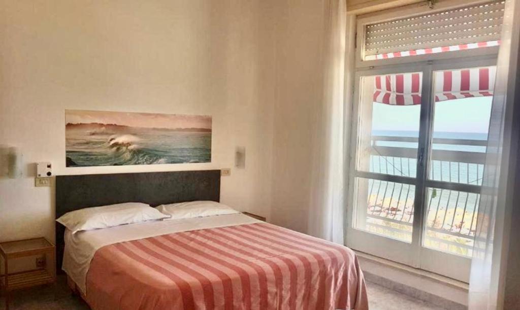 Hotel Silvi Silvi Marina Dış mekan fotoğraf